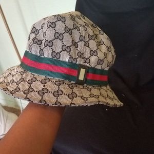 GUCCI Bucket hat